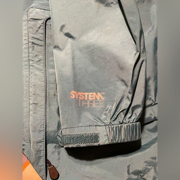 Eastern Mountain Sports rain jacket - Picture 9 of 10